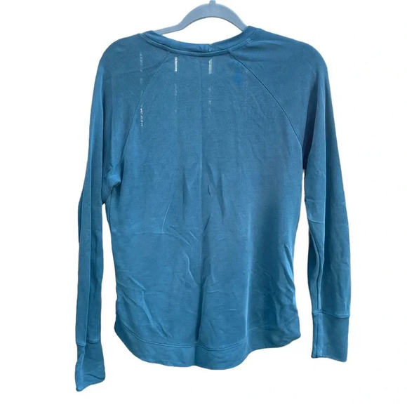 ATHLETA LONG SLEEVE PULLOVER - Picture 2 of 3